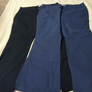 Old Navy / 2 prs Women’s pants / Size: 14P (both)